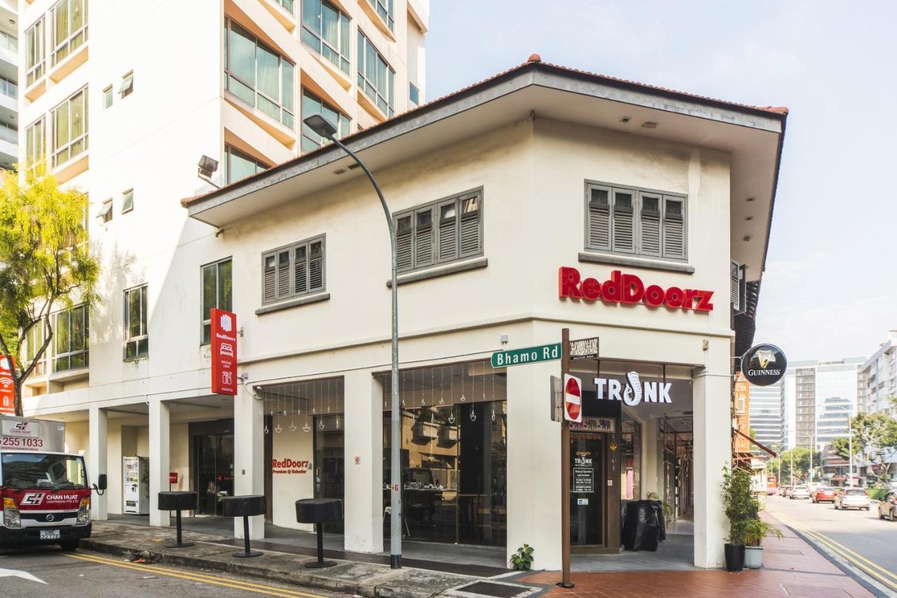 Hotel Reddoorz Premium @ Balestier Singapur Exterior foto