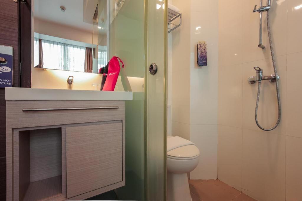 Hotel Reddoorz Premium @ Balestier Singapur Exterior foto