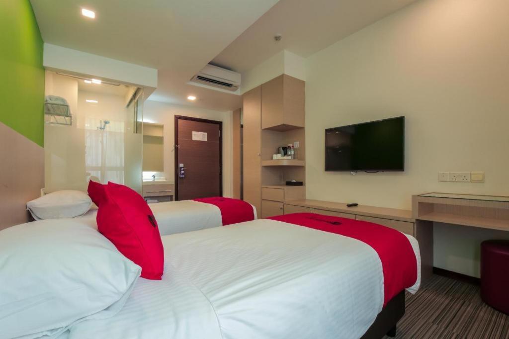 Hotel Reddoorz Premium @ Balestier Singapur Exterior foto
