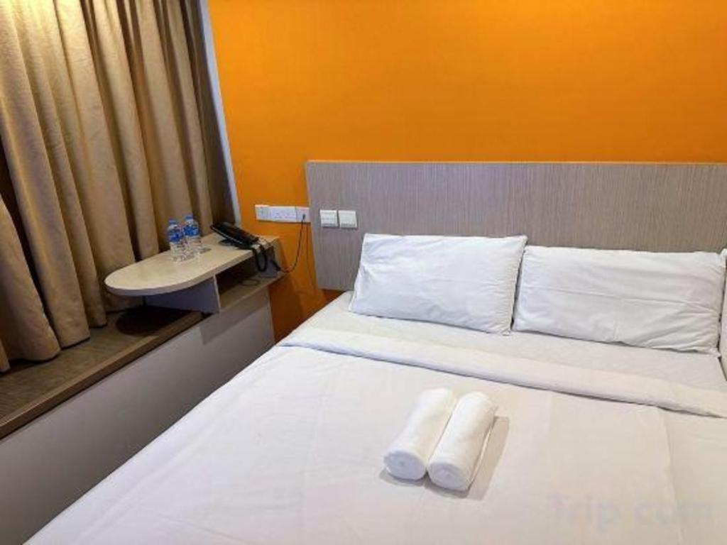Hotel Reddoorz Premium @ Balestier Singapur Exterior foto